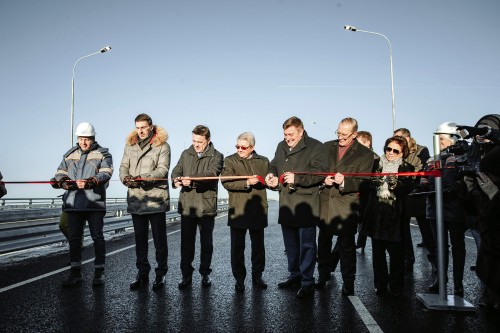 Полпред президента России и губернатор Подмосковья открыли мост через Волгу 