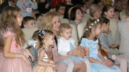 Праздник Новогодней елки в ОЭЗ «Дубна» посетили более 500 ребят